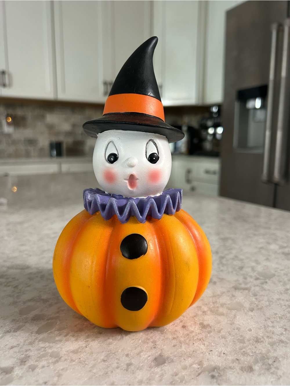 “New” Ghoulish Orange Pumpkin Ghost Figurine with Black Hat and Purple Collar